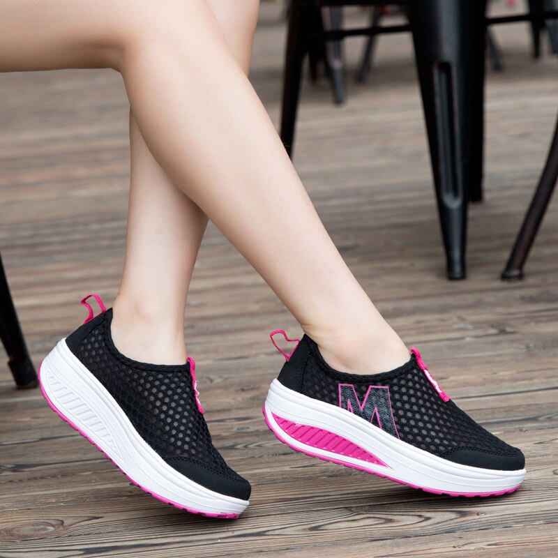 Women's Walking shoes Lady Fashion Fitness Shoes Breathable Shake Shoes Casual Mesh Platform Sneakers